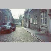 105-1632 Strasse zum Bollwerk, wo ehem. der Baecker war . Gesehen im Jahre 1991.jpg